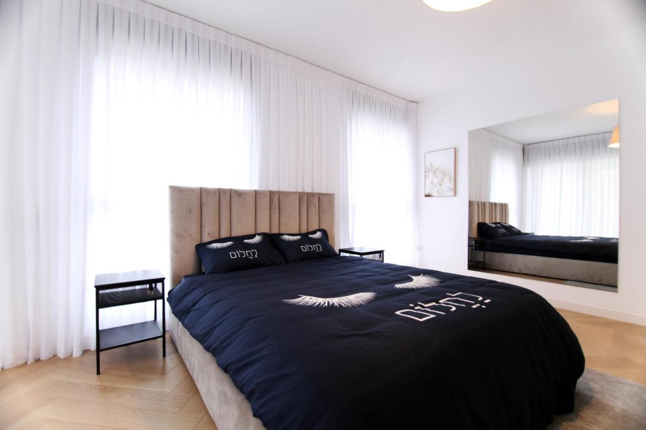 Mini Penthouse Near The Beach เนทันยา ภายนอก รูปภาพ