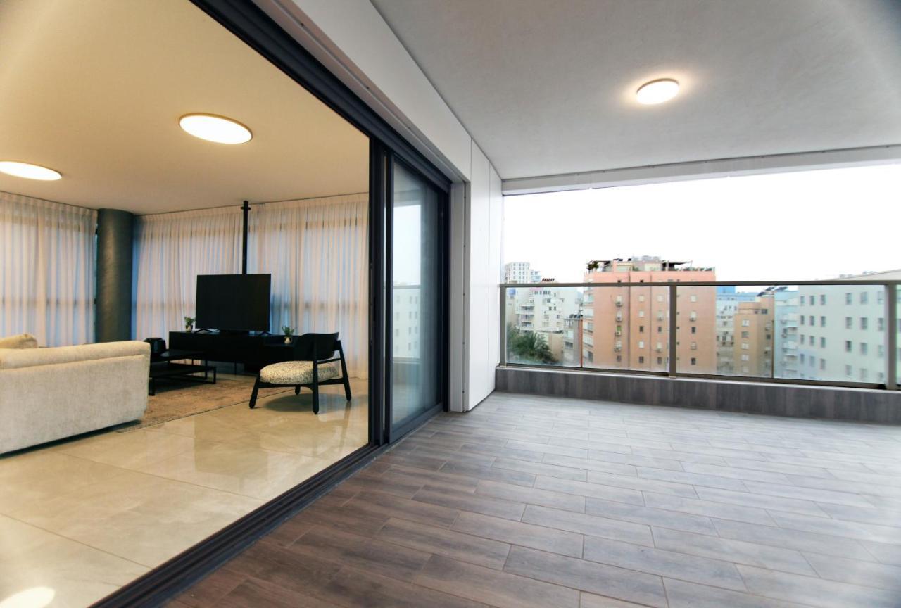 Mini Penthouse Near The Beach เนทันยา ภายนอก รูปภาพ