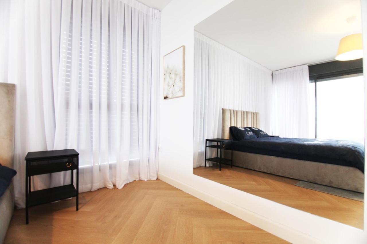 Mini Penthouse Near The Beach เนทันยา ภายนอก รูปภาพ